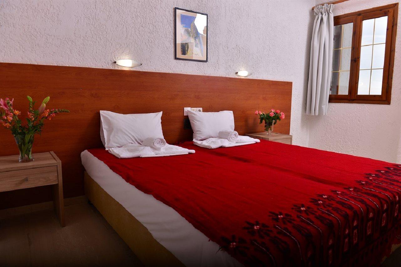 Krits Hotel Hersonissos  Bagian luar foto