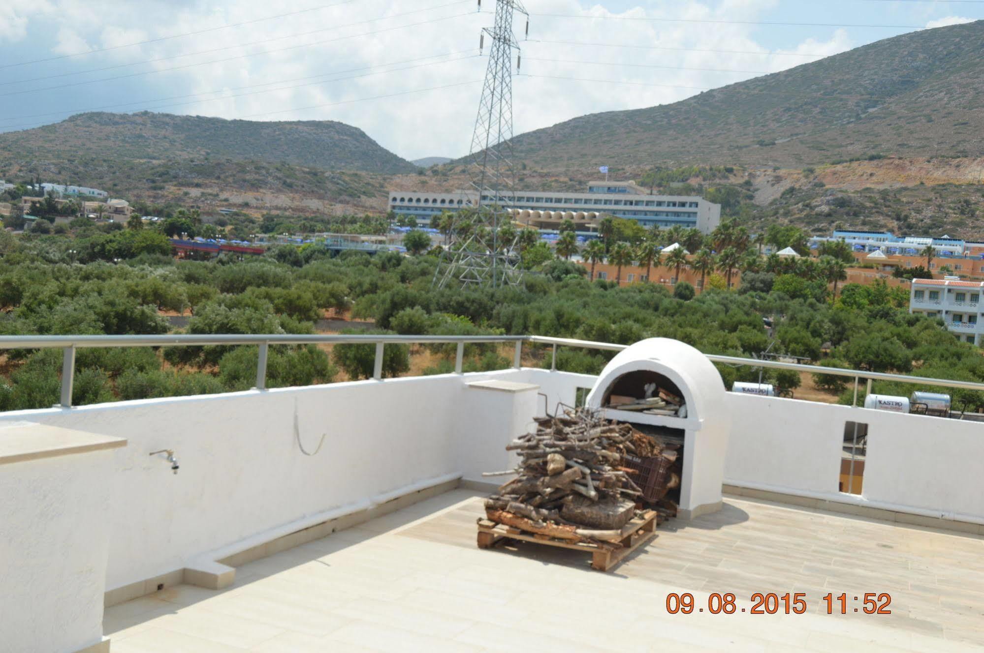 Krits Hotel Hersonissos  Bagian luar foto